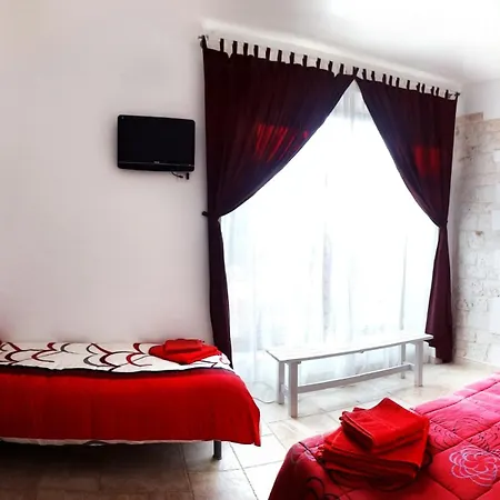 Ape Rossa 3* Castellana Grotte