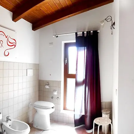 Ape Rossa Bed & Breakfast