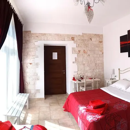 Ape Rossa Bed & Breakfast 3*