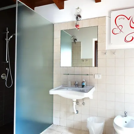 Bed & Breakfast Ape Rossa 3*