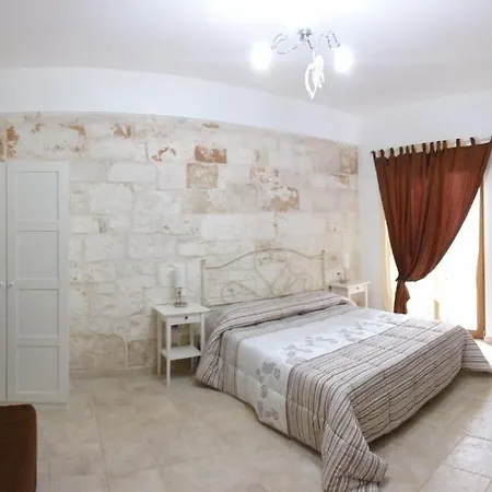 Ape Rossa Castellana Grotte